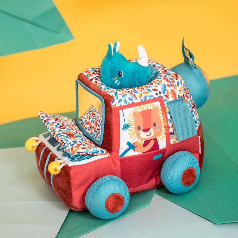 Multifunkční auto – Safari lev Jack 9 m+