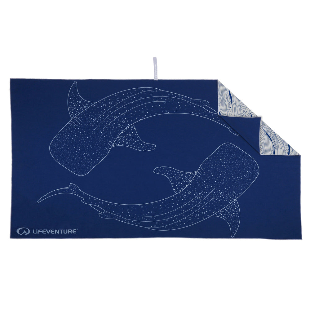 Rychleschnoucí ručník SoftFibre Recycled – Whale Shark 150 x 90 cm