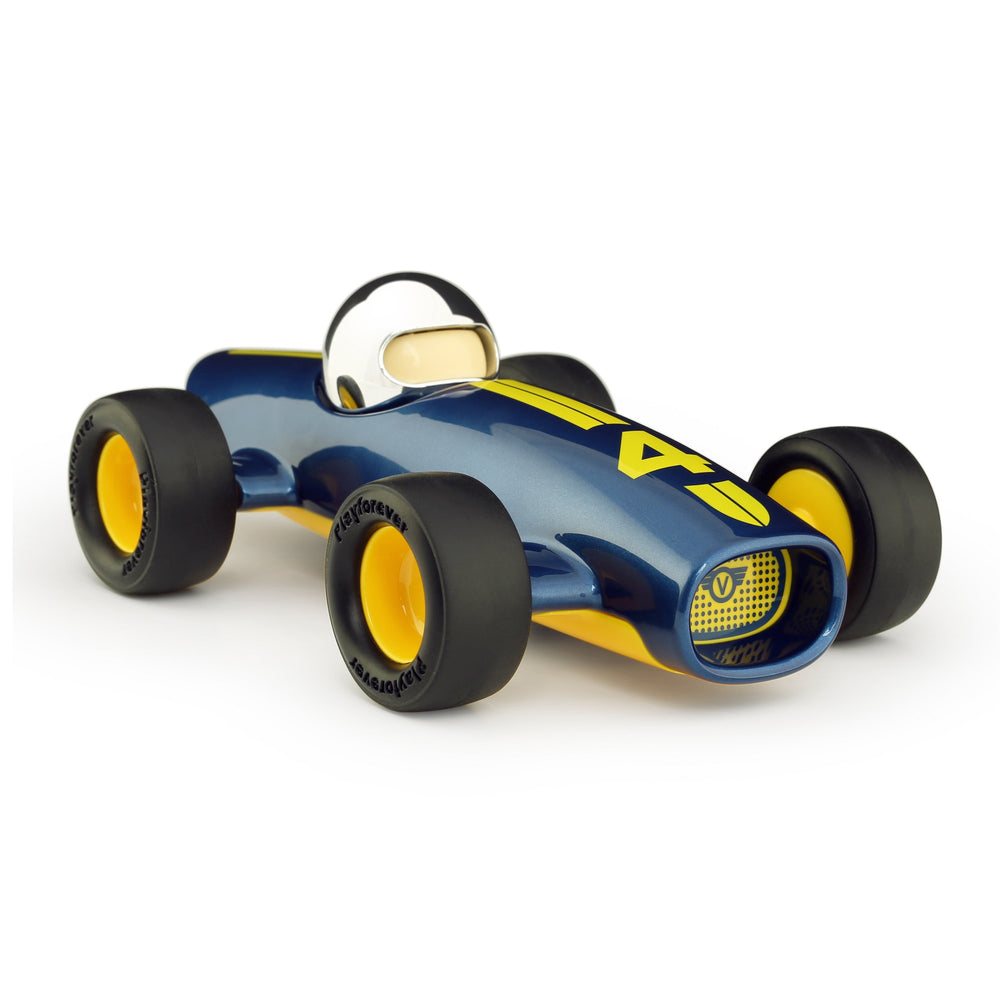Závodní auto F1 Malibu – Lucas