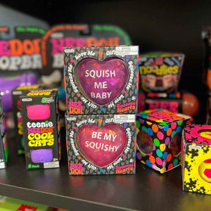 Sensorischer Knete - NeeDoh Squeeze Hearts - Tublu.de