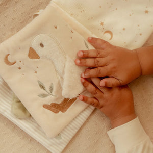 Velká aktivní kniha pro miminka – Newborn Naturals
